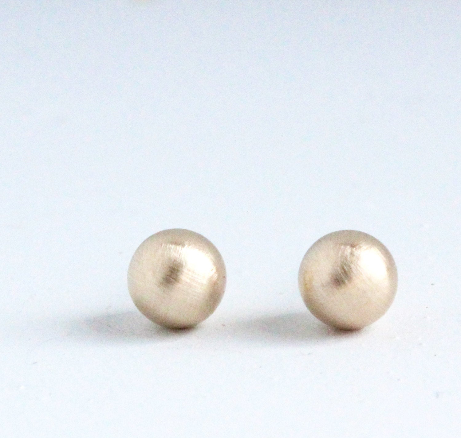 HLWD Gold IP 316L Stainless Steel Ball Stud Earrings 3mm India | Ubuy